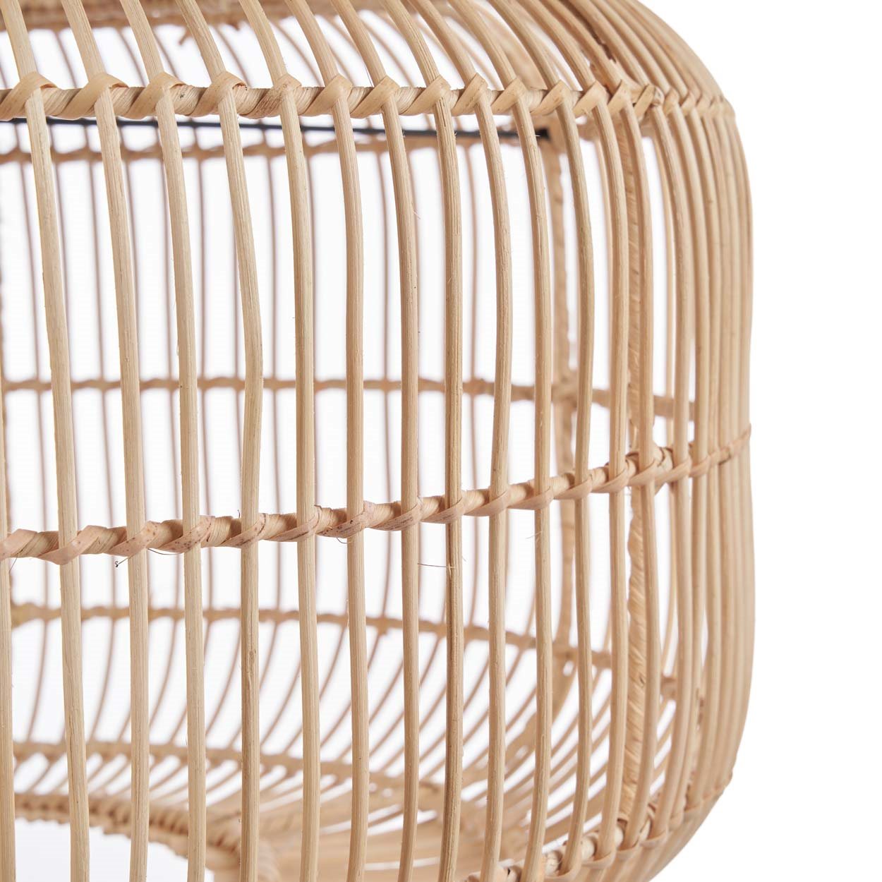 Boho lamp shade with round design, ideal as a hanging lamp shade for warm and relaxed interiors