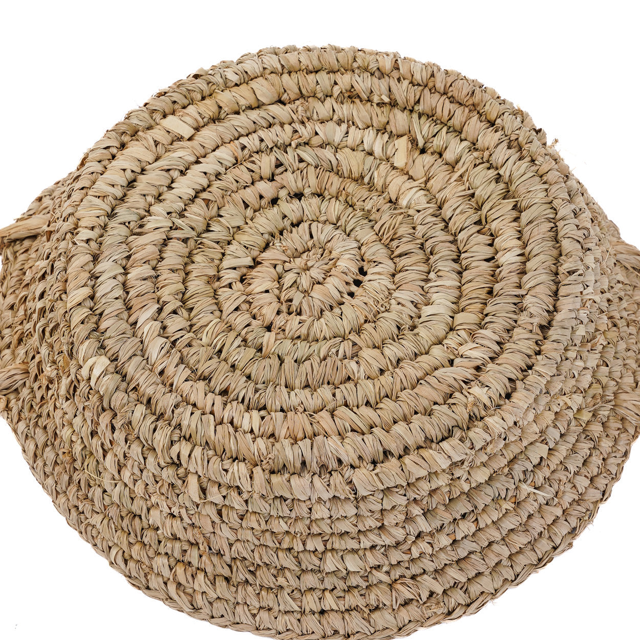 the-raffia-basket-trays-natural-s