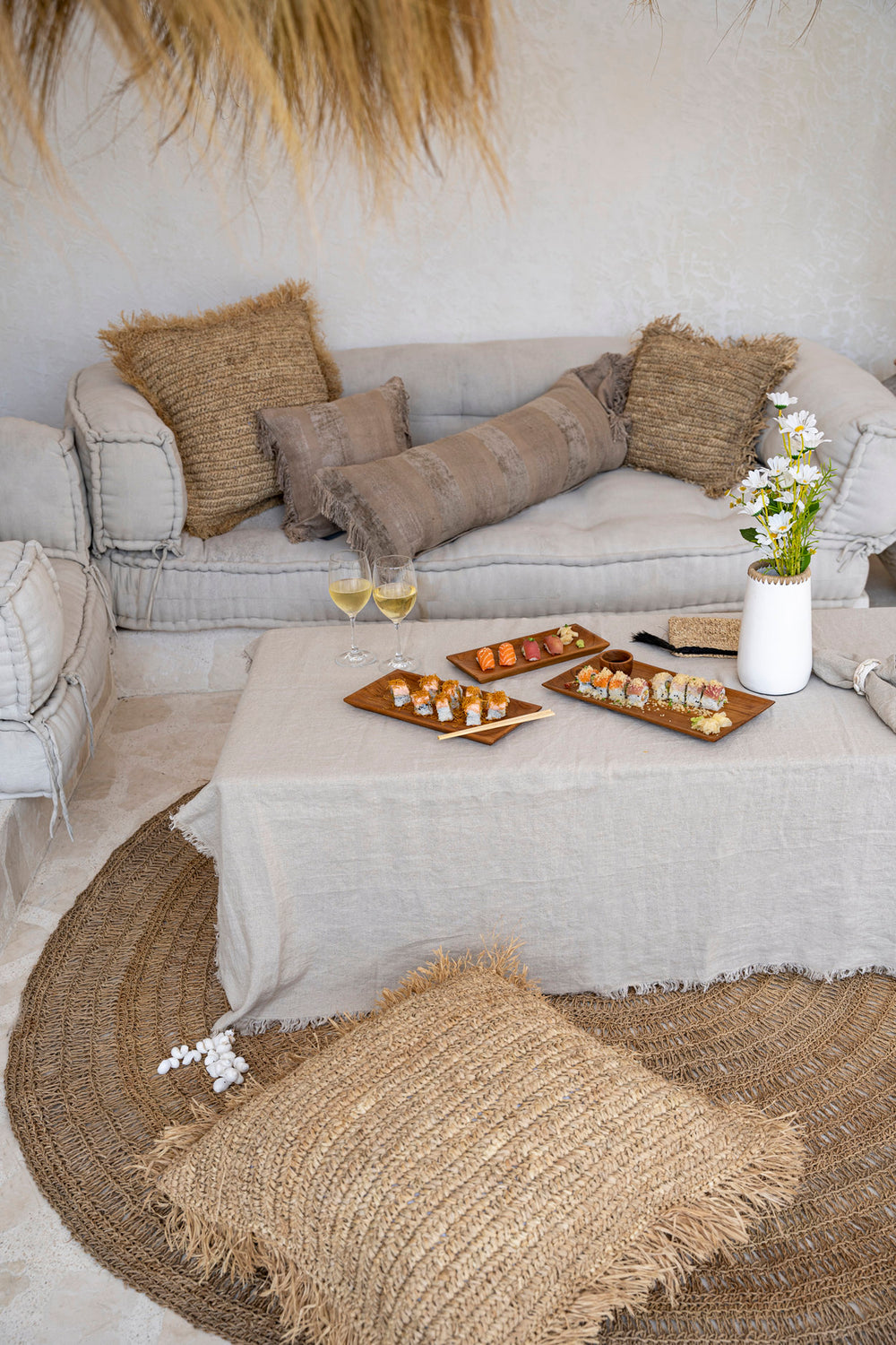 the-linen-tablecloth-beige-150x250