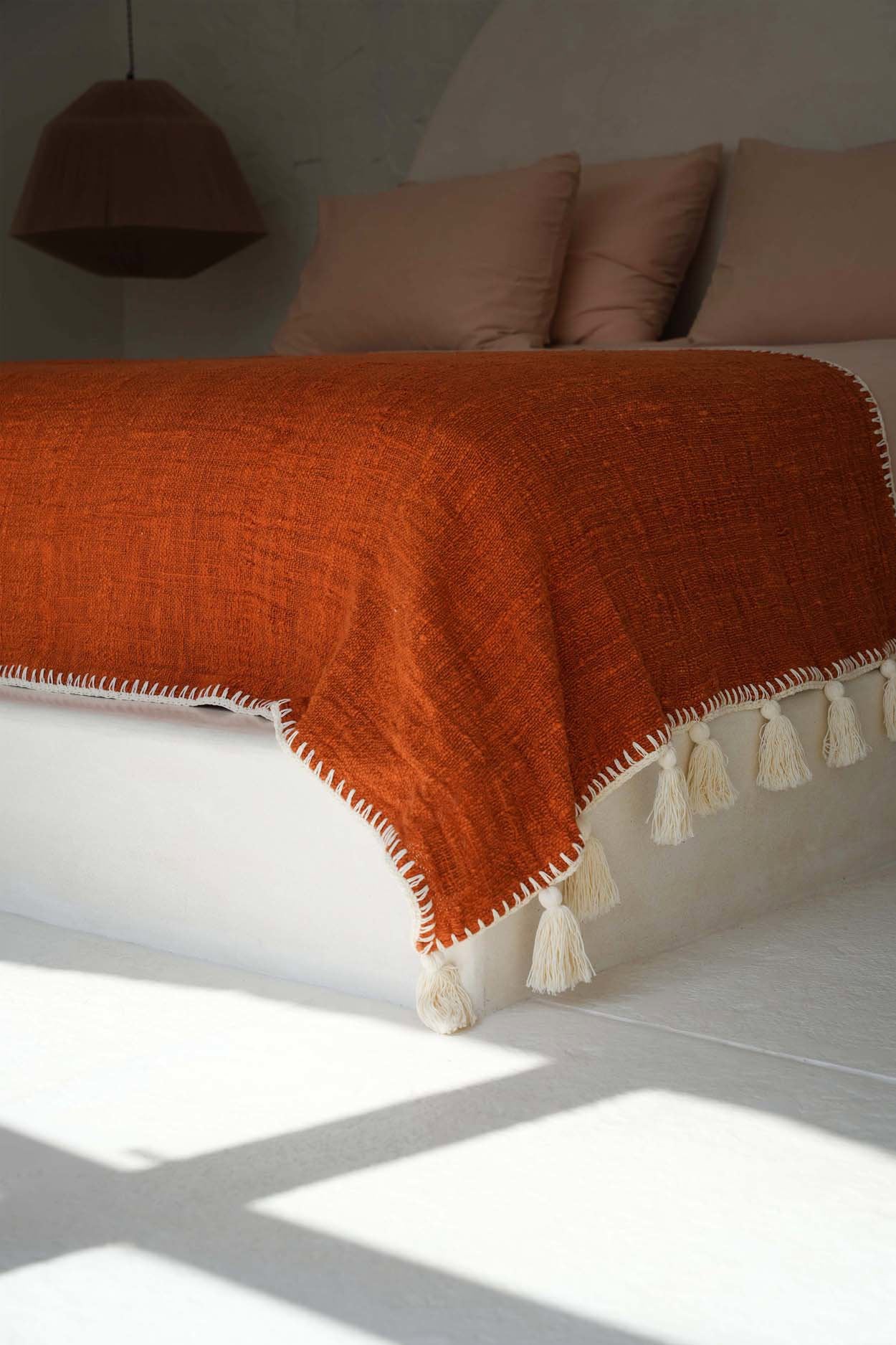 the-stitch-bed-throw-terracotta