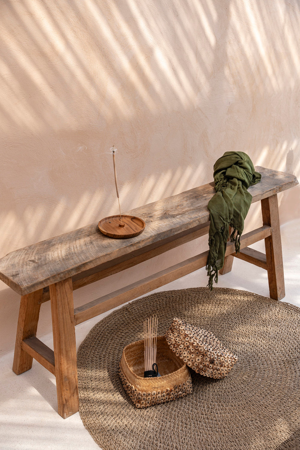 the-incense-holder-natural