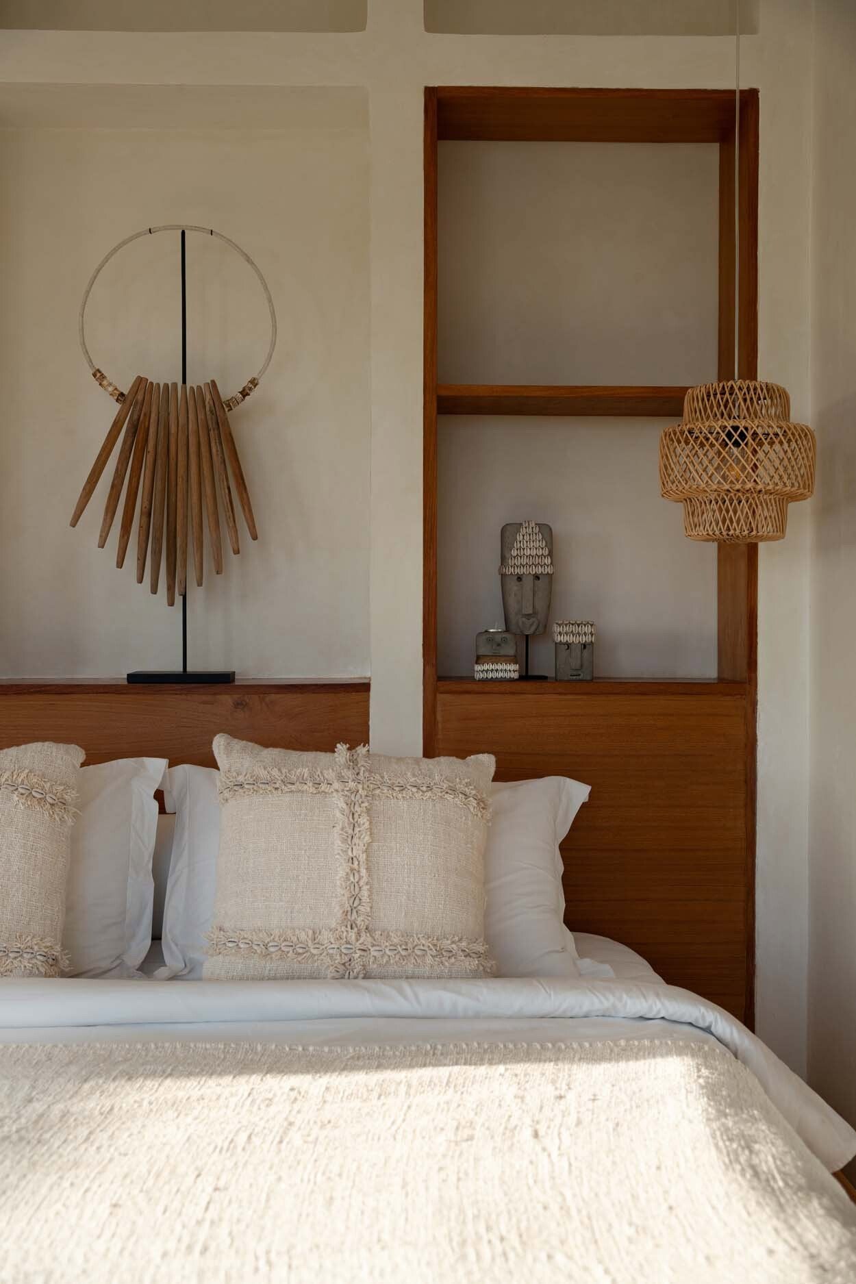 the-sumba-stone-31-candle-holder