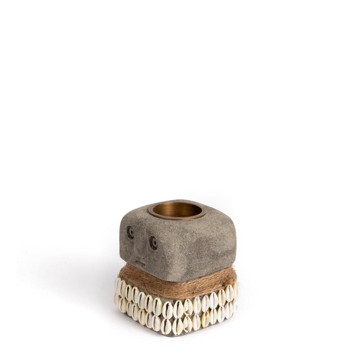 the-sumba-stone-31-candle-holder