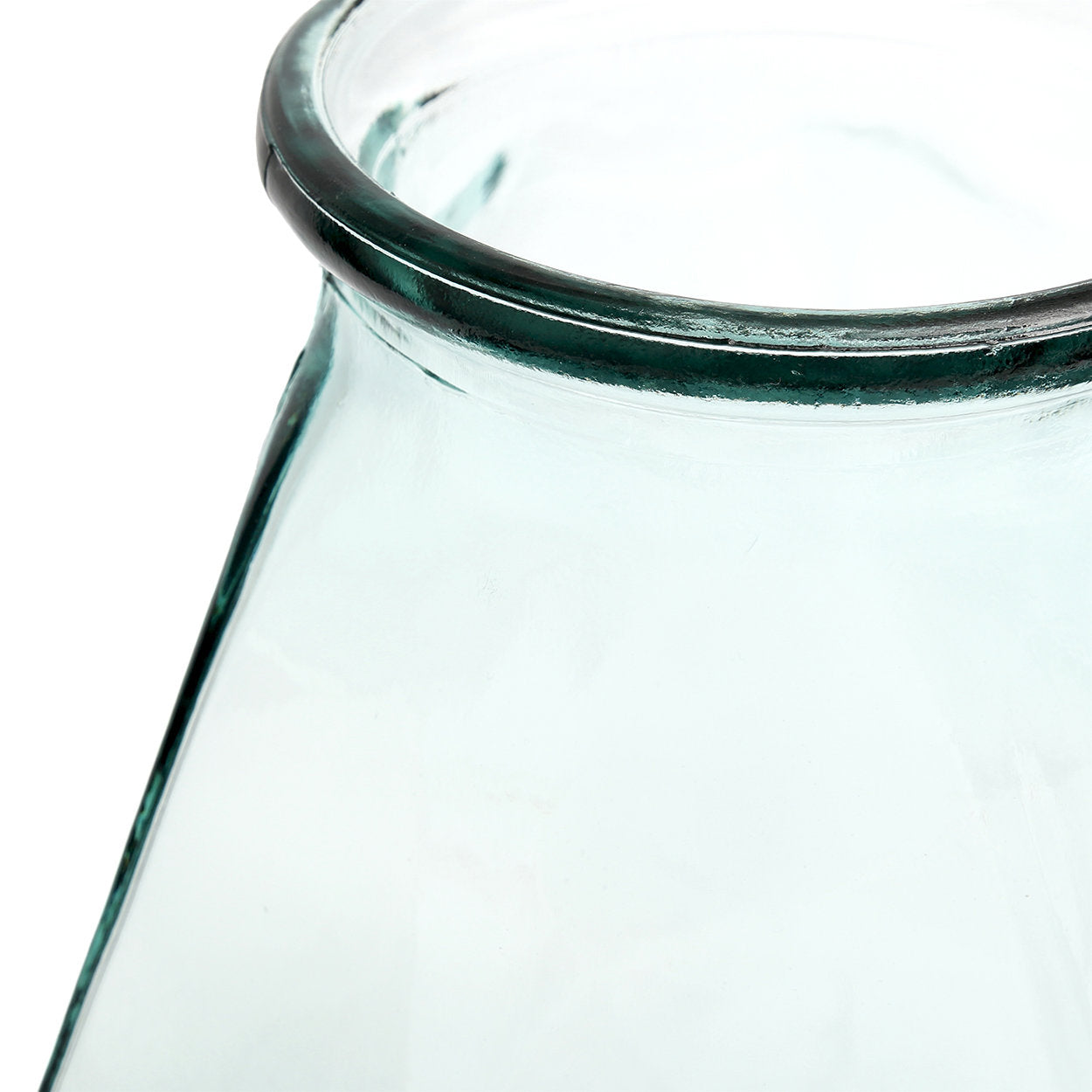 the-long-origami-vase-blue