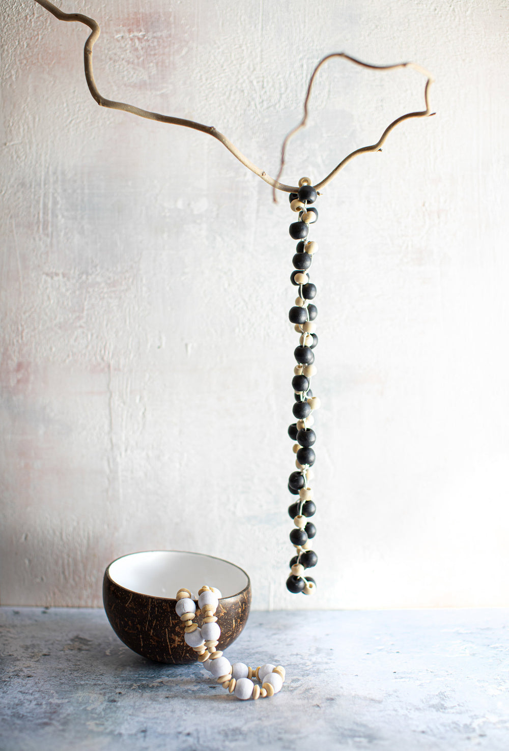 the-canggu-necklace-natural-black