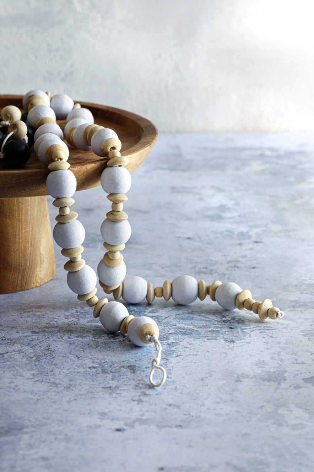 the-canggu-necklace-natural-white