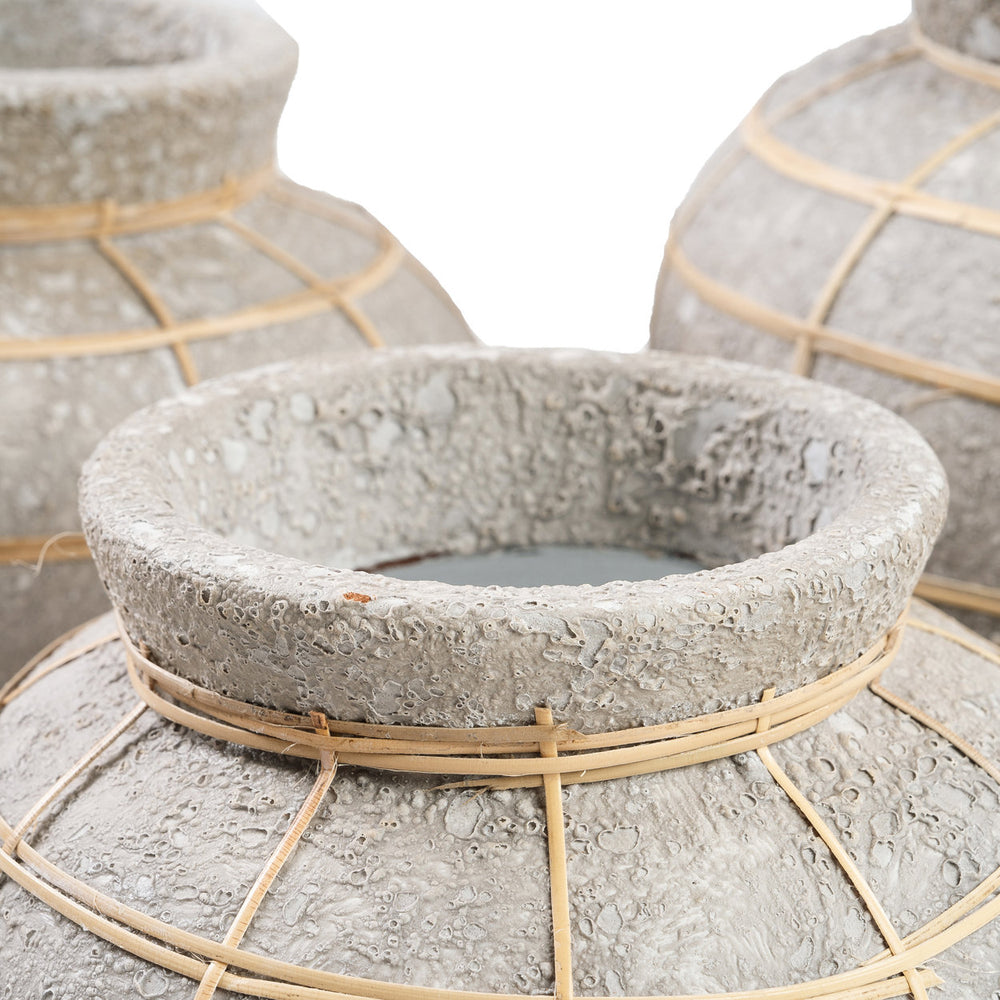 the-belly-vase-concrete-natural-m