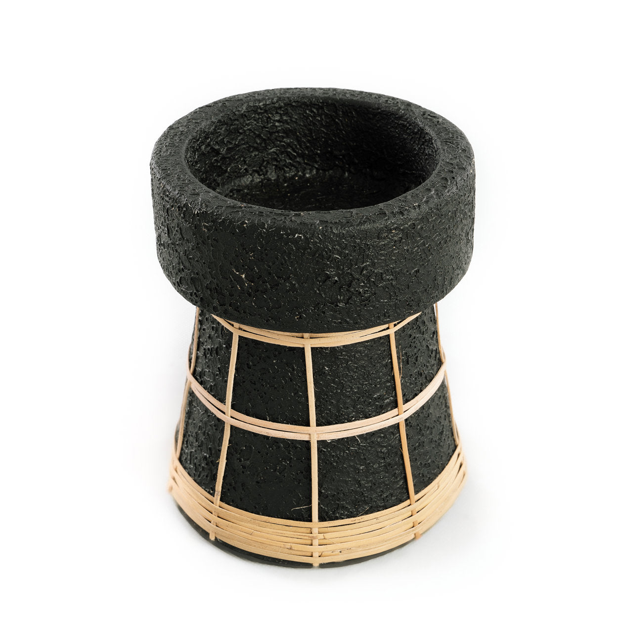 the-serene-candle-holder-black-natural-m