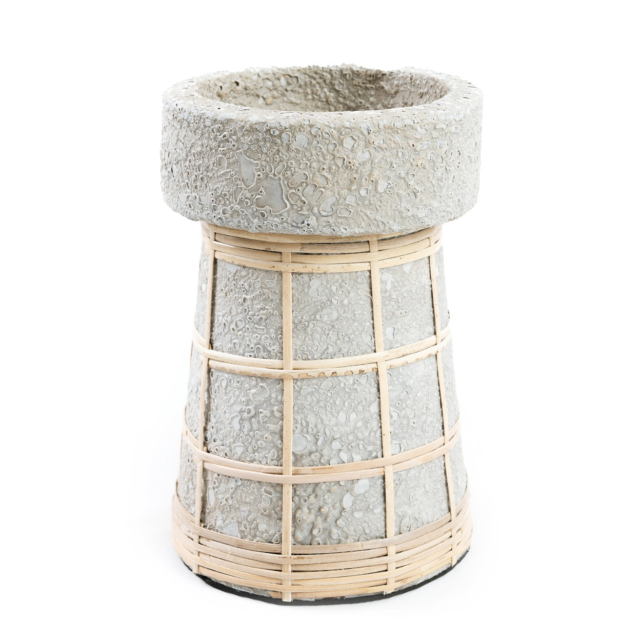 the-serene-candle-holder-concrete-natural-l