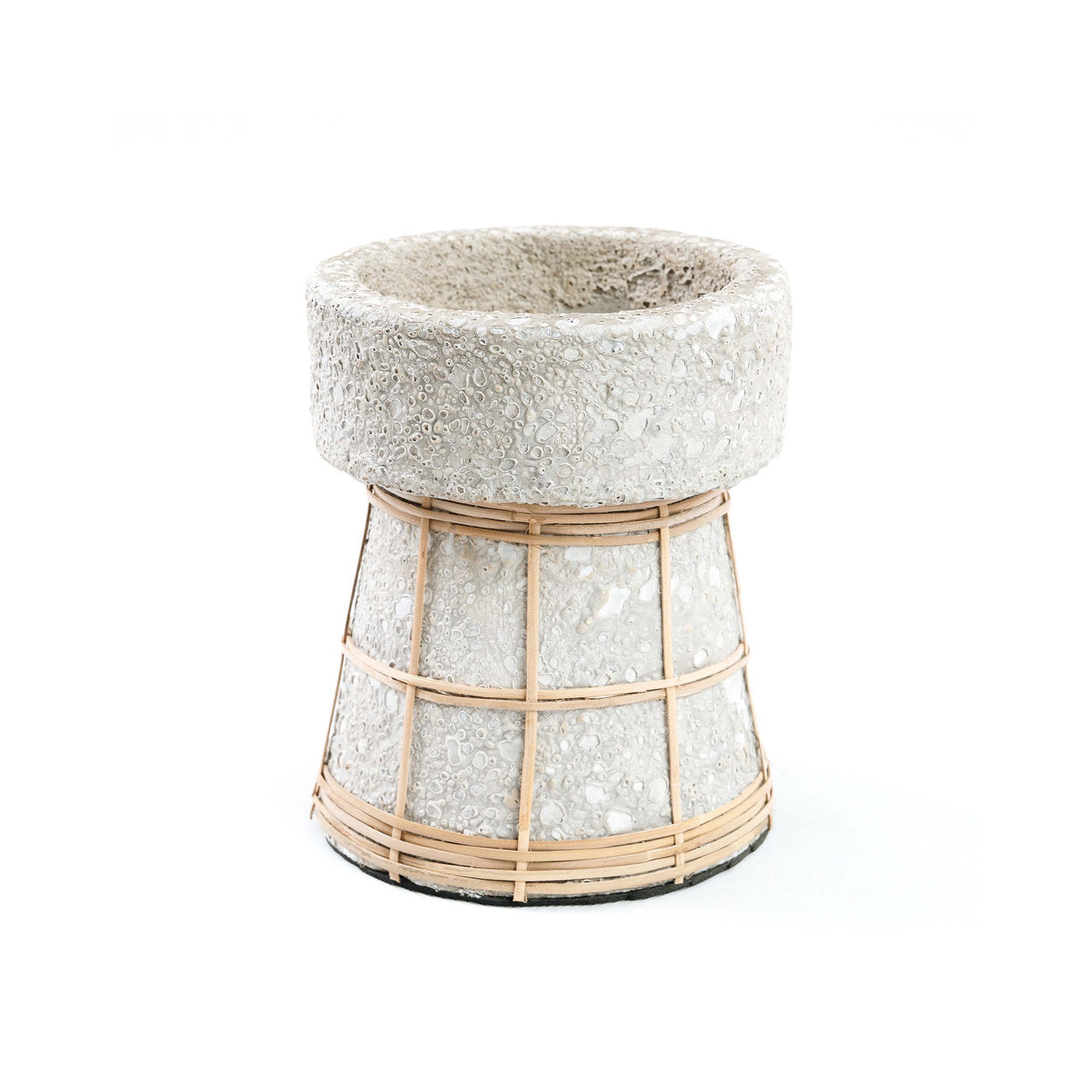 the-serene-candle-holder-concrete-natural-m