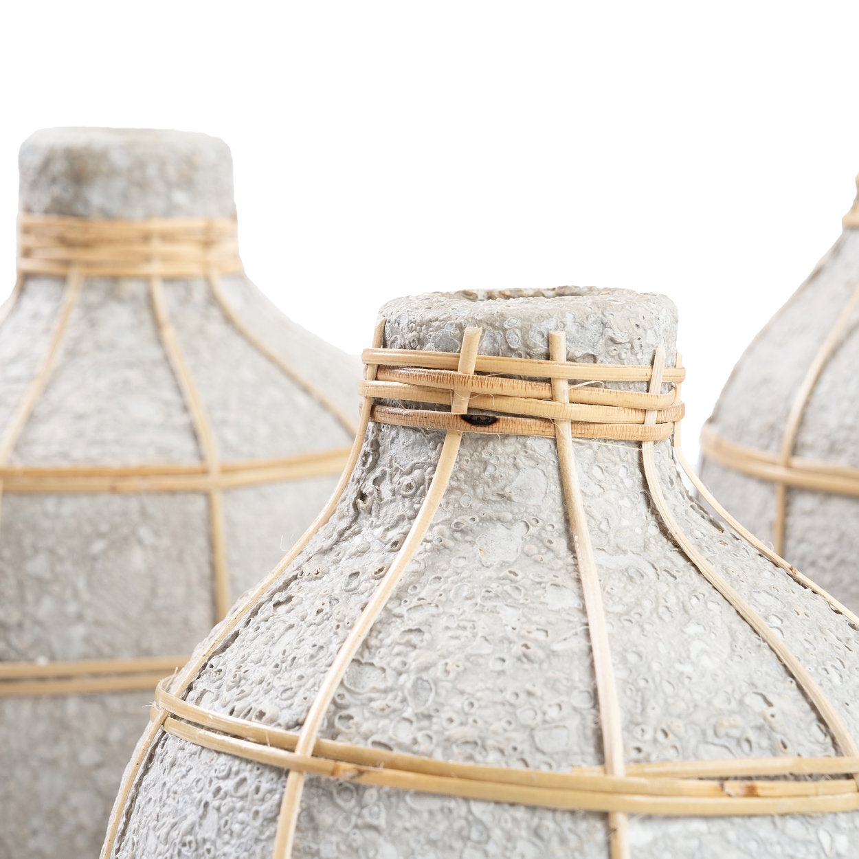 the-whoopy-vase-concrete-natural-m