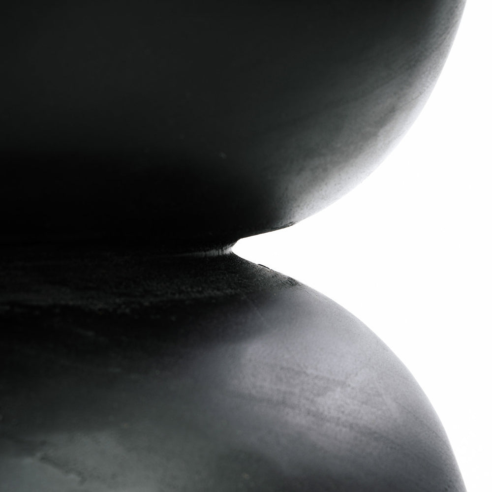 the-karbun-stool-black-natural