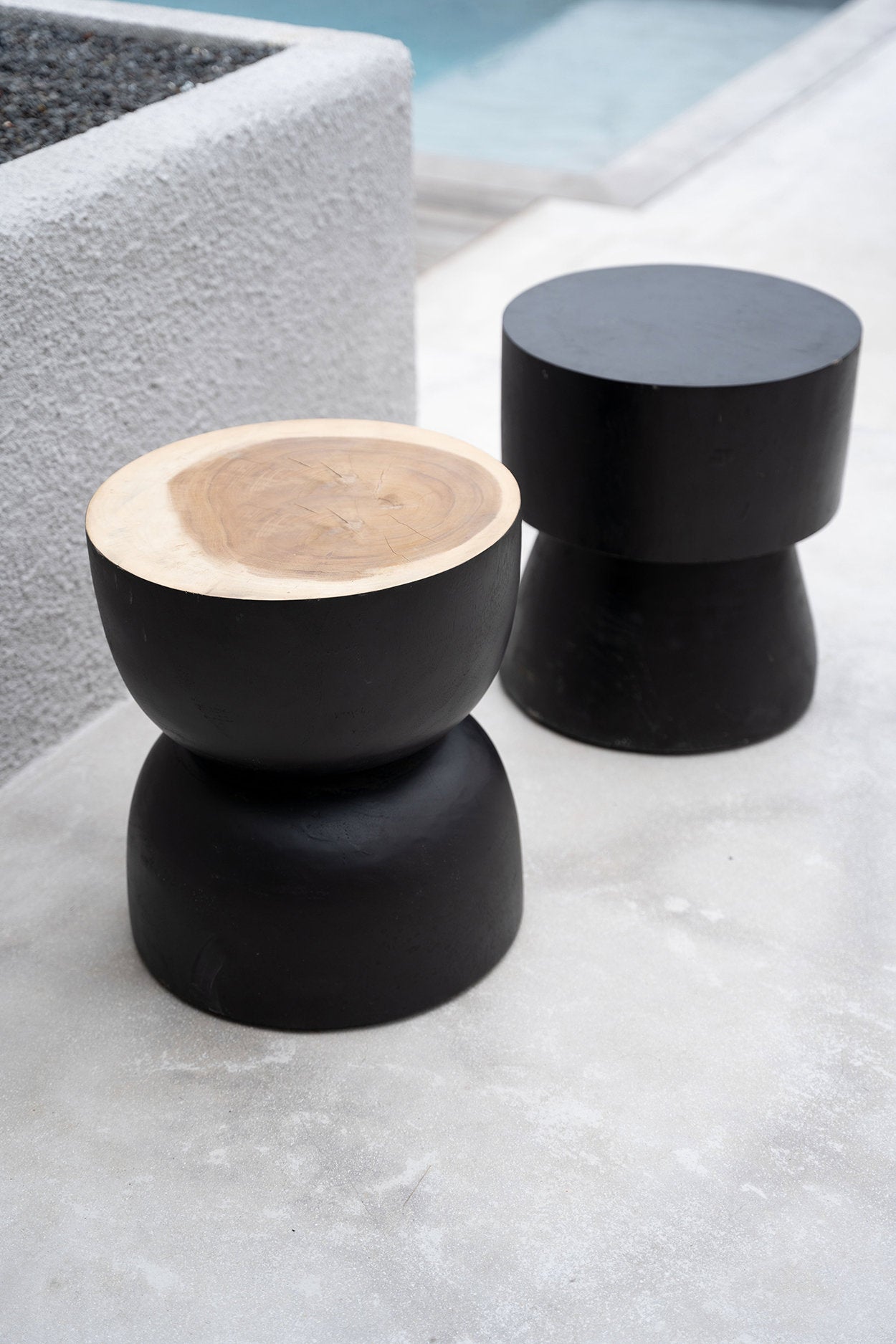 the-warmi-stool-black