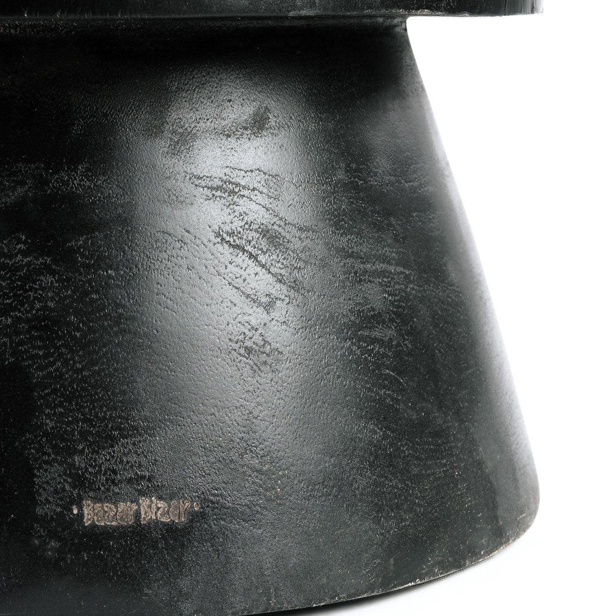 the-warmi-stool-black