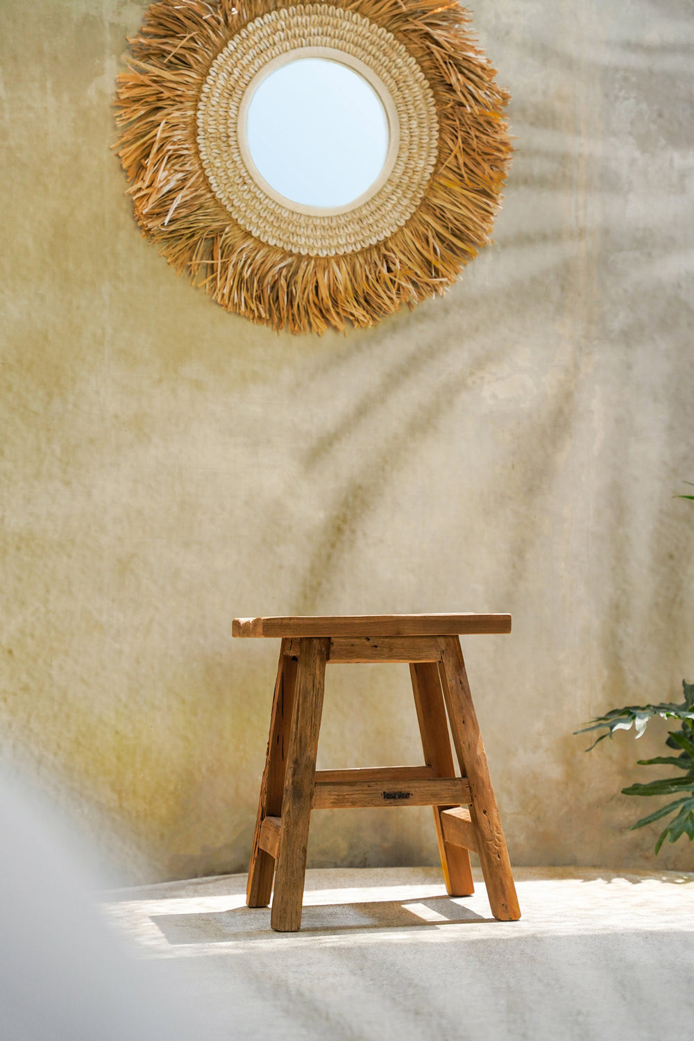 the-yoke-stool-natural-l