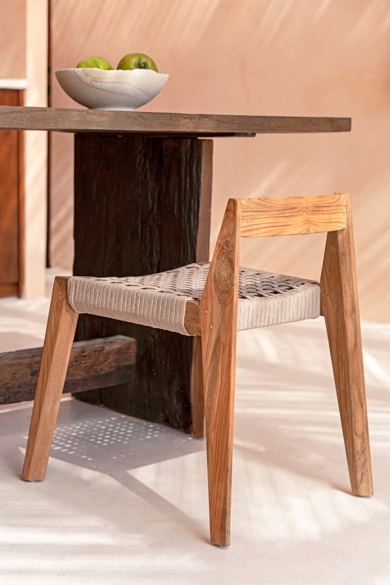 the-marathi-dining-chair
