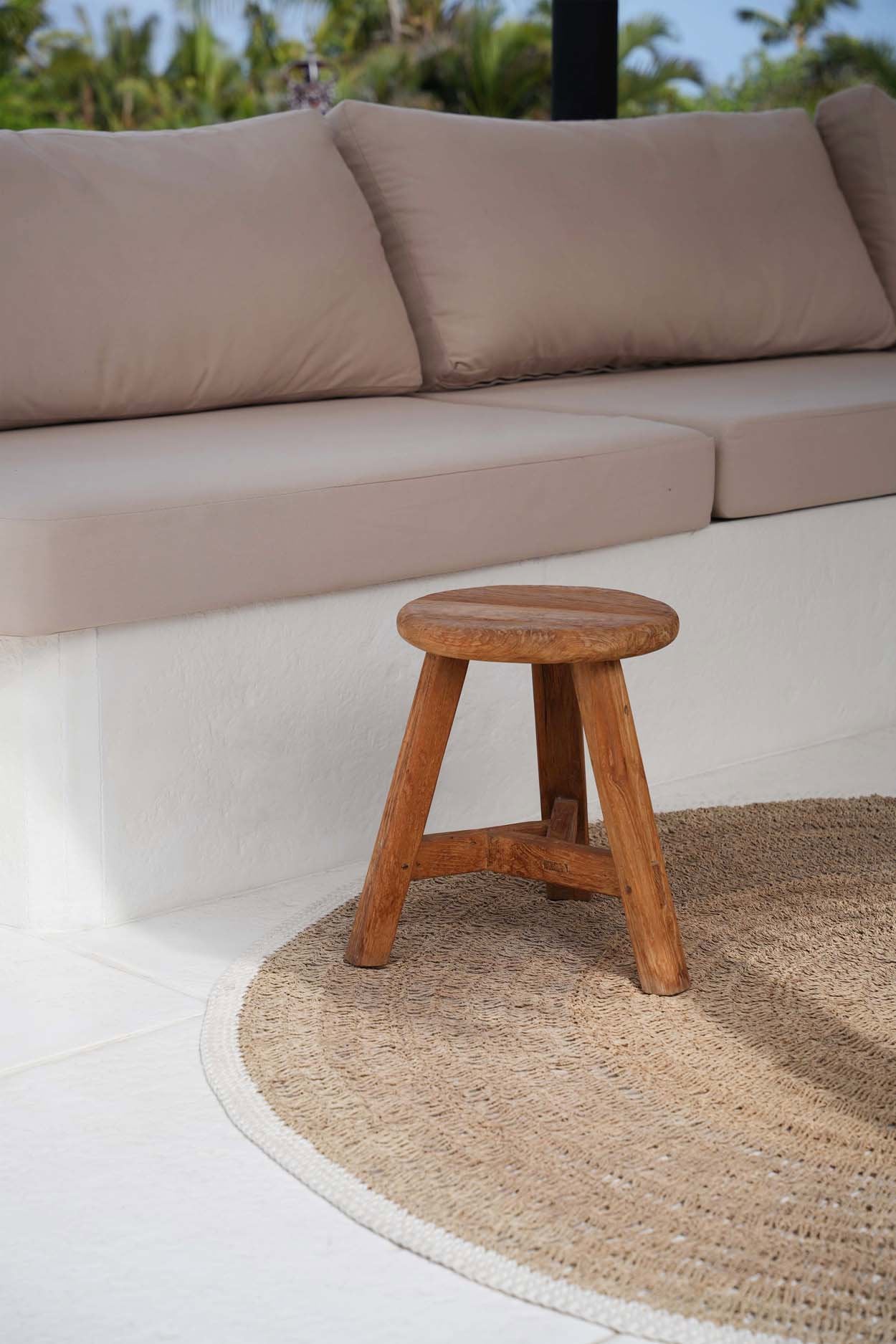the-noguchi-stool