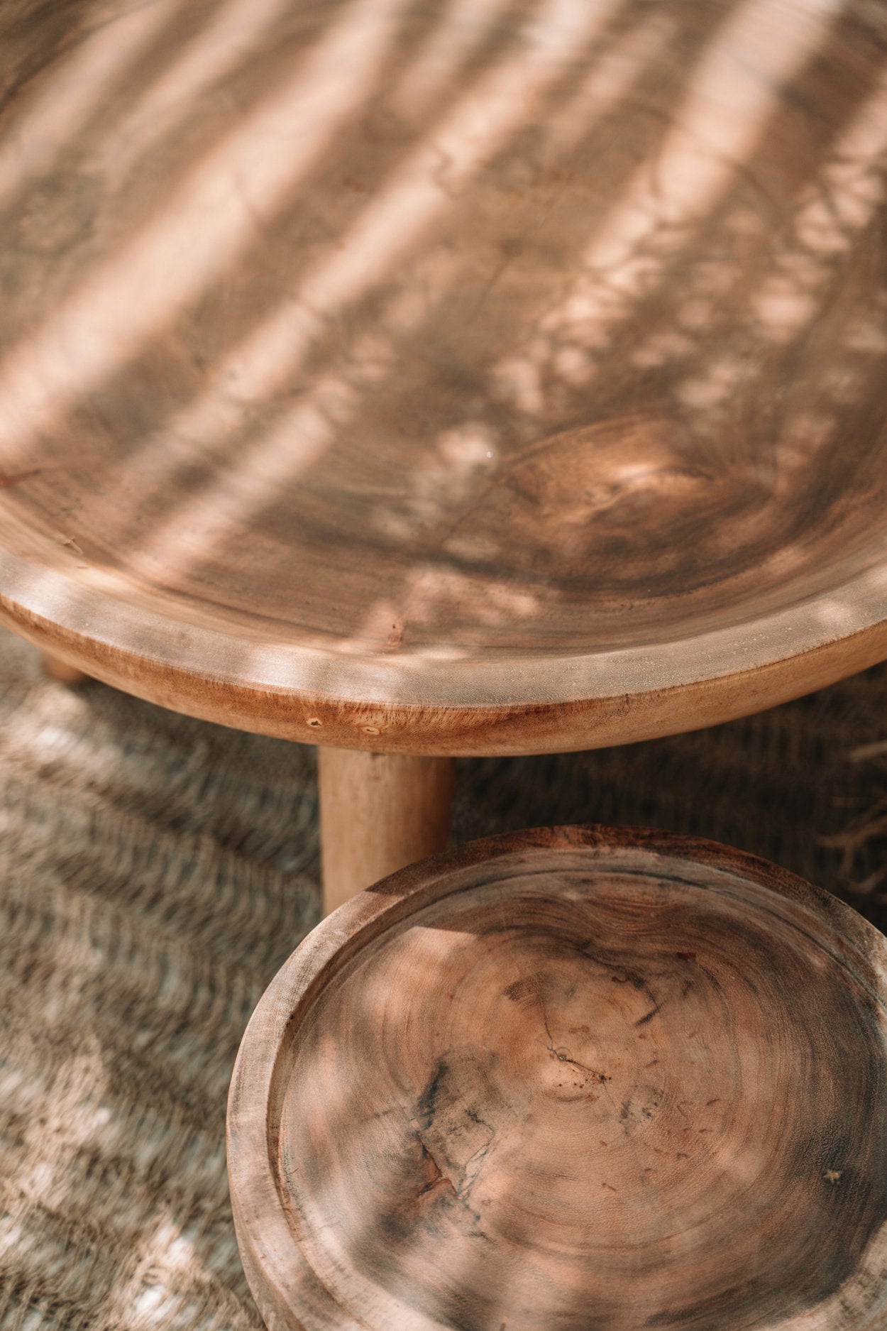 the-samanea-side-table-natural