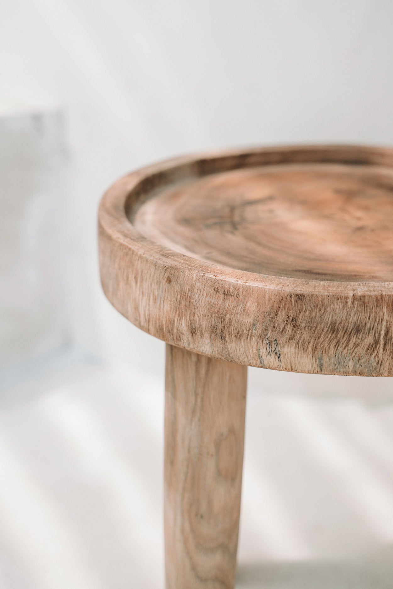 the-samanea-side-table-natural