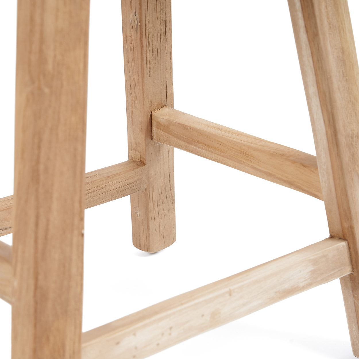the-oriki-stool-natural