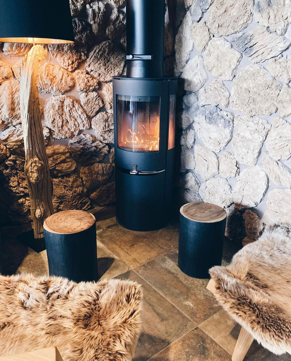 the-tribe-stool-natural-black