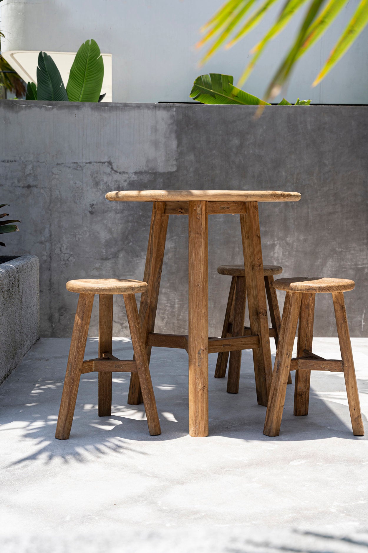 the-fusuma-bar-stool-outdoor