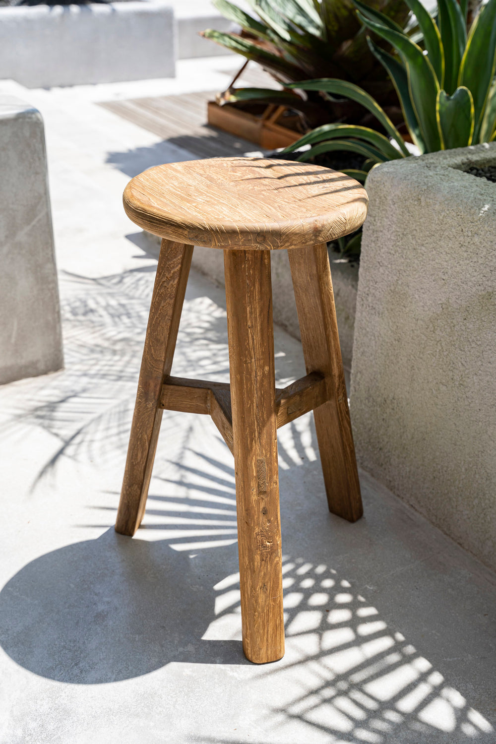 the-fusuma-bar-stool-outdoor
