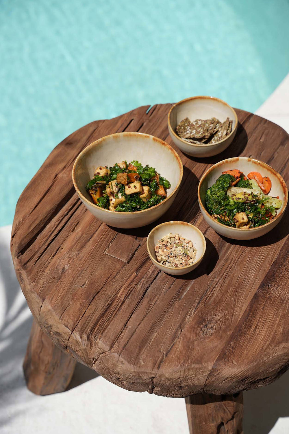 the-marabunta-rustic-side-table-natural