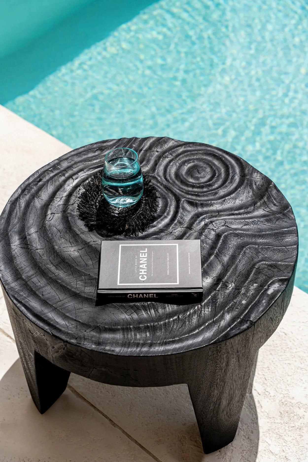the-madero-coffee-table-black