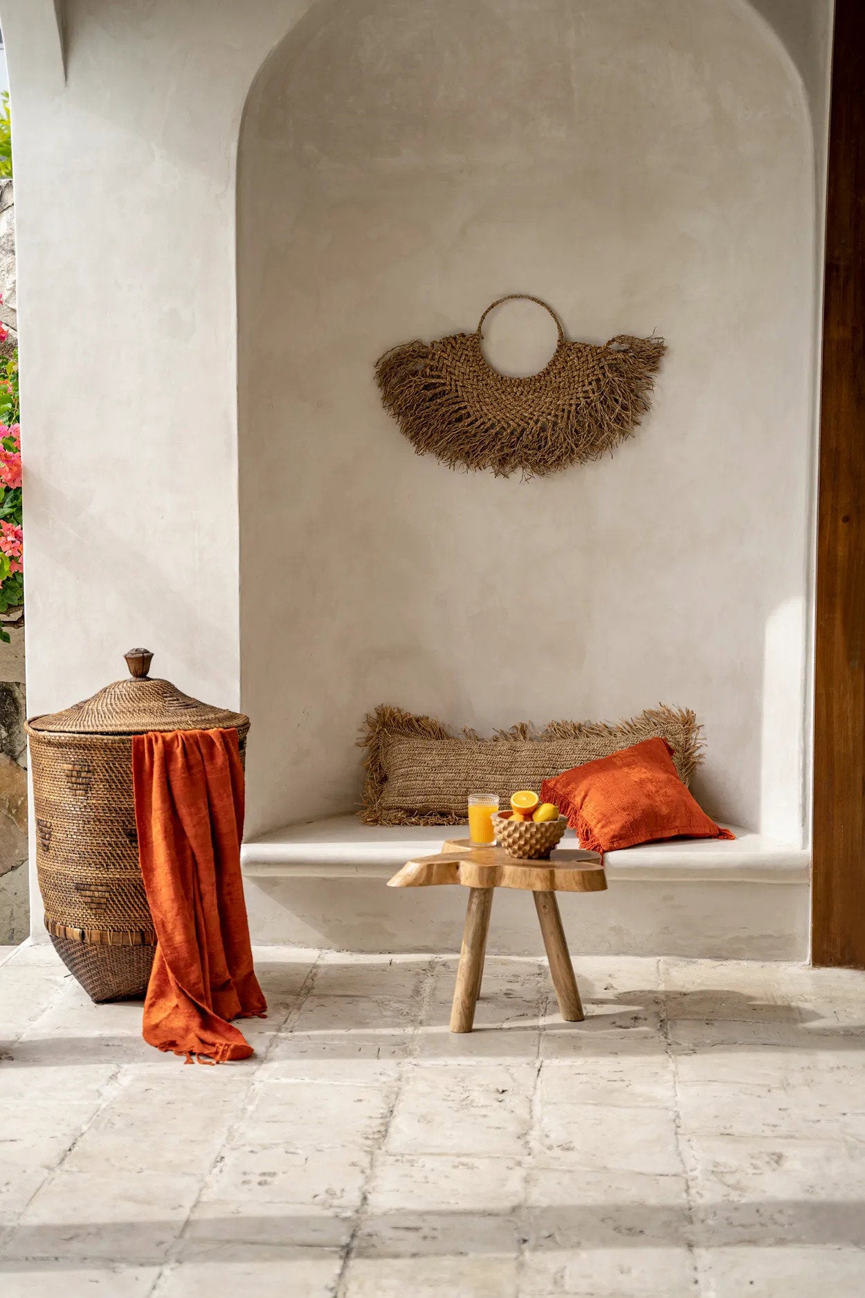 the-organic-side-table-natural