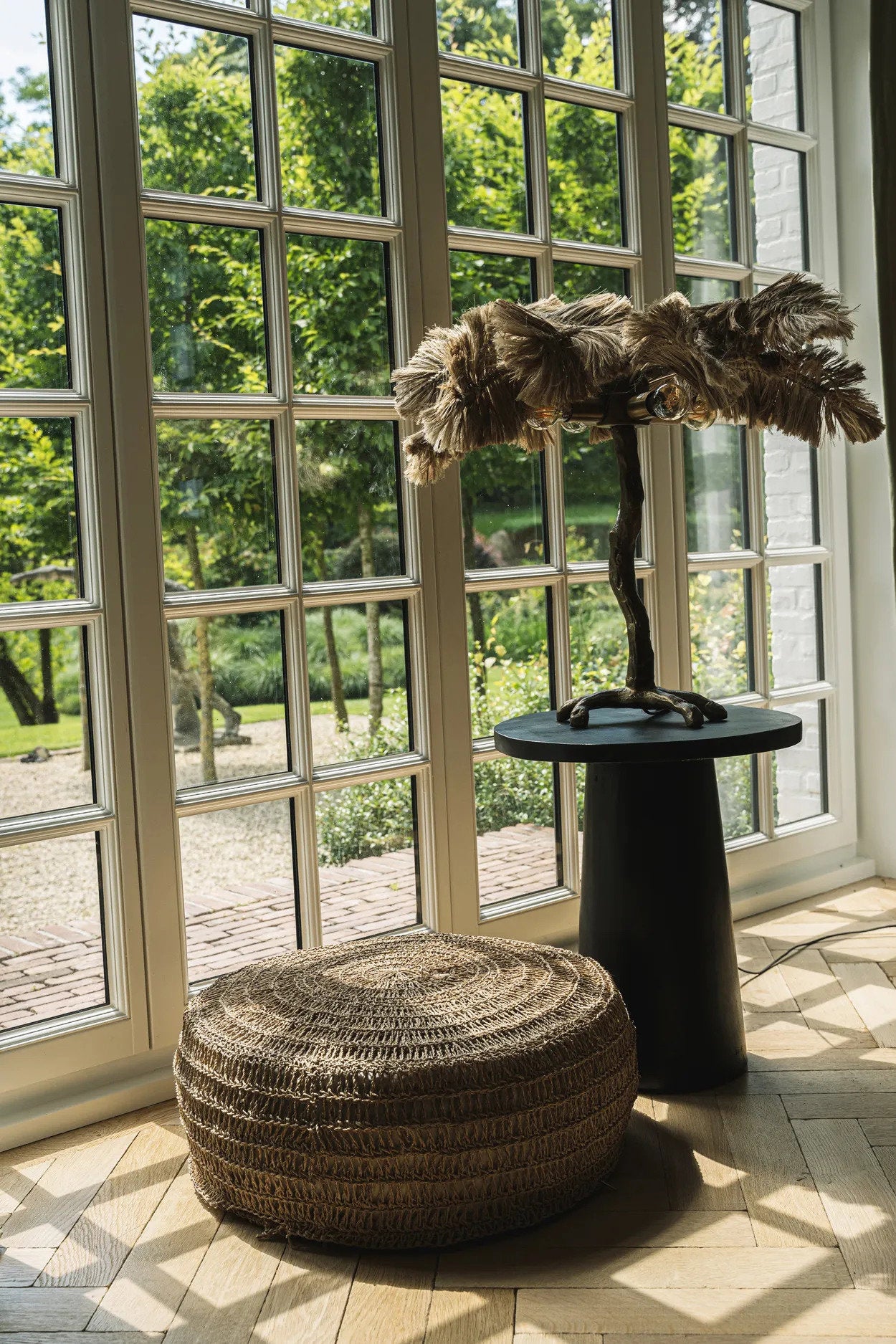 the-timber-conic-side-table-black-50