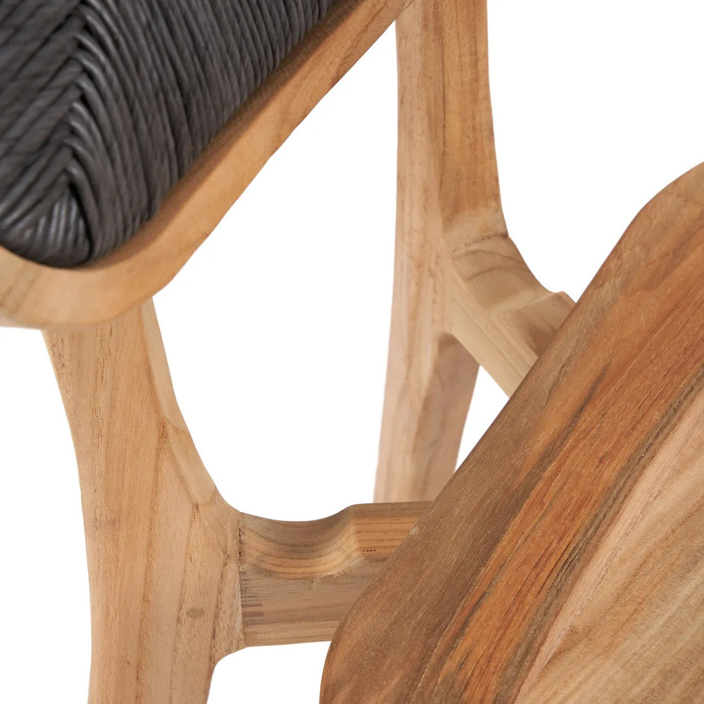 the-arigato-dining-chair-outdoor