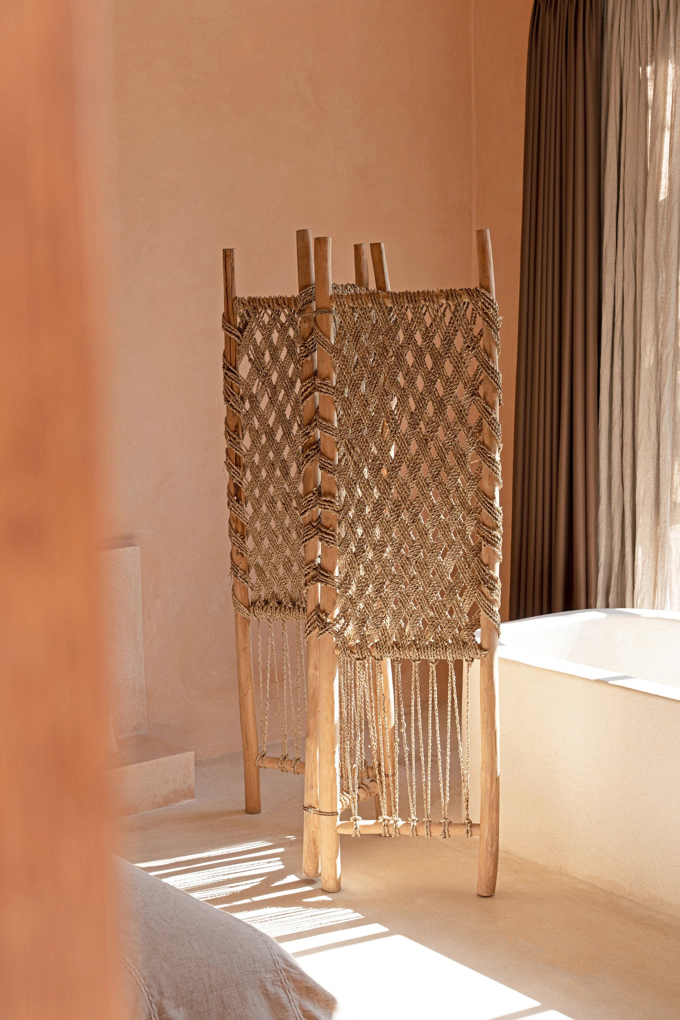 the-room-divider-natural