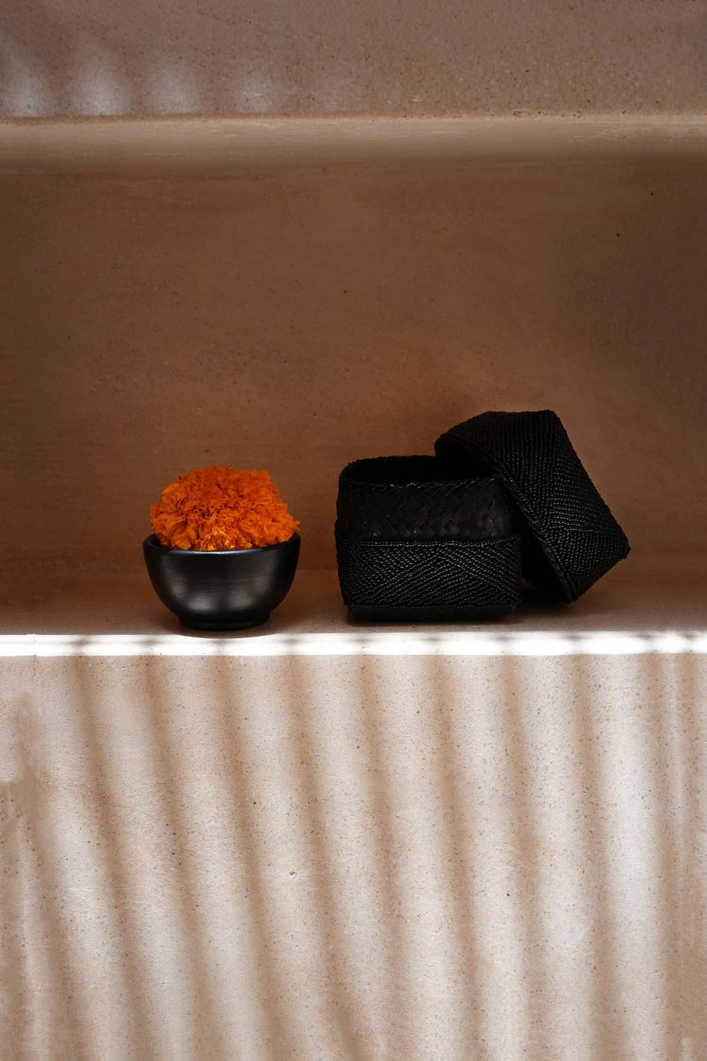the-beaded-basket-black-l