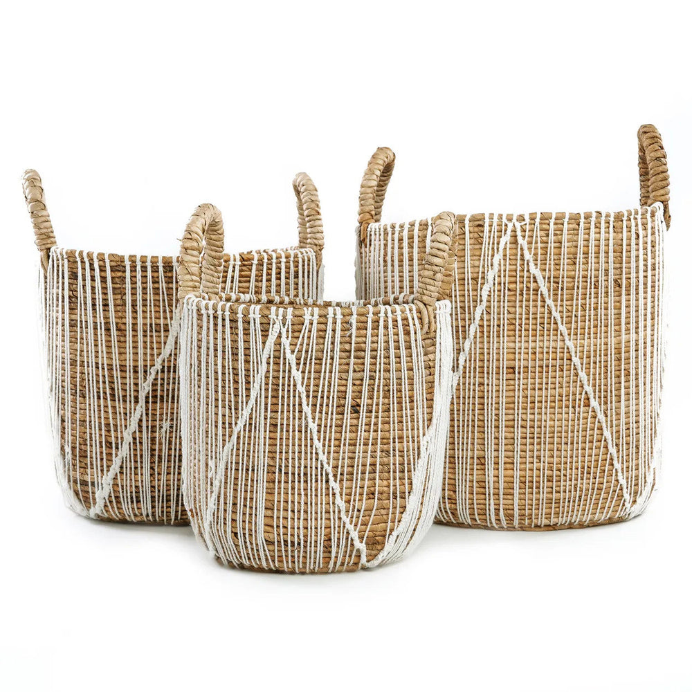 the-straight-stitched-macrame-basket-l