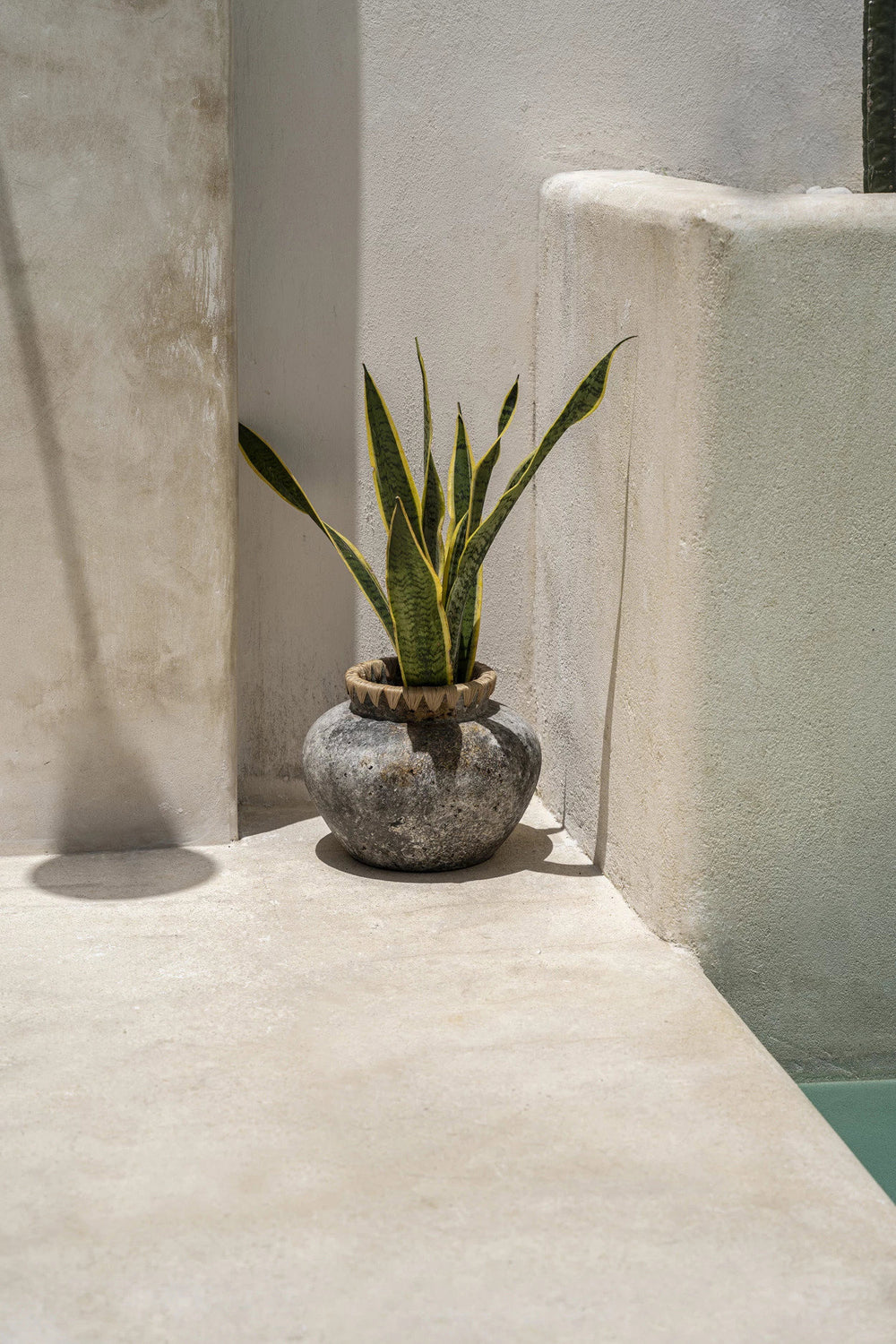 the-styly-vase-antique-grey-l