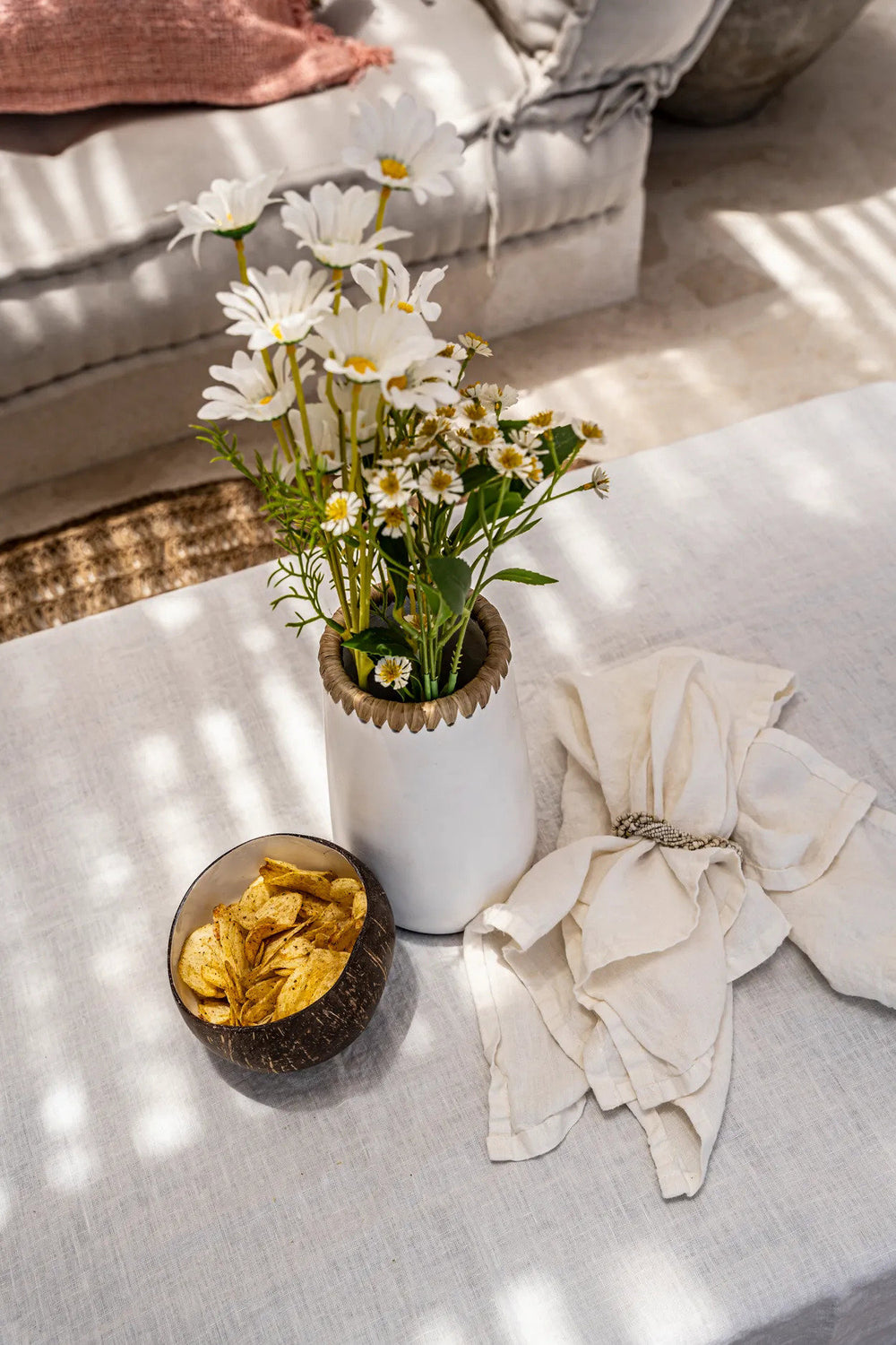 the-coco-food-bowl-natural-white