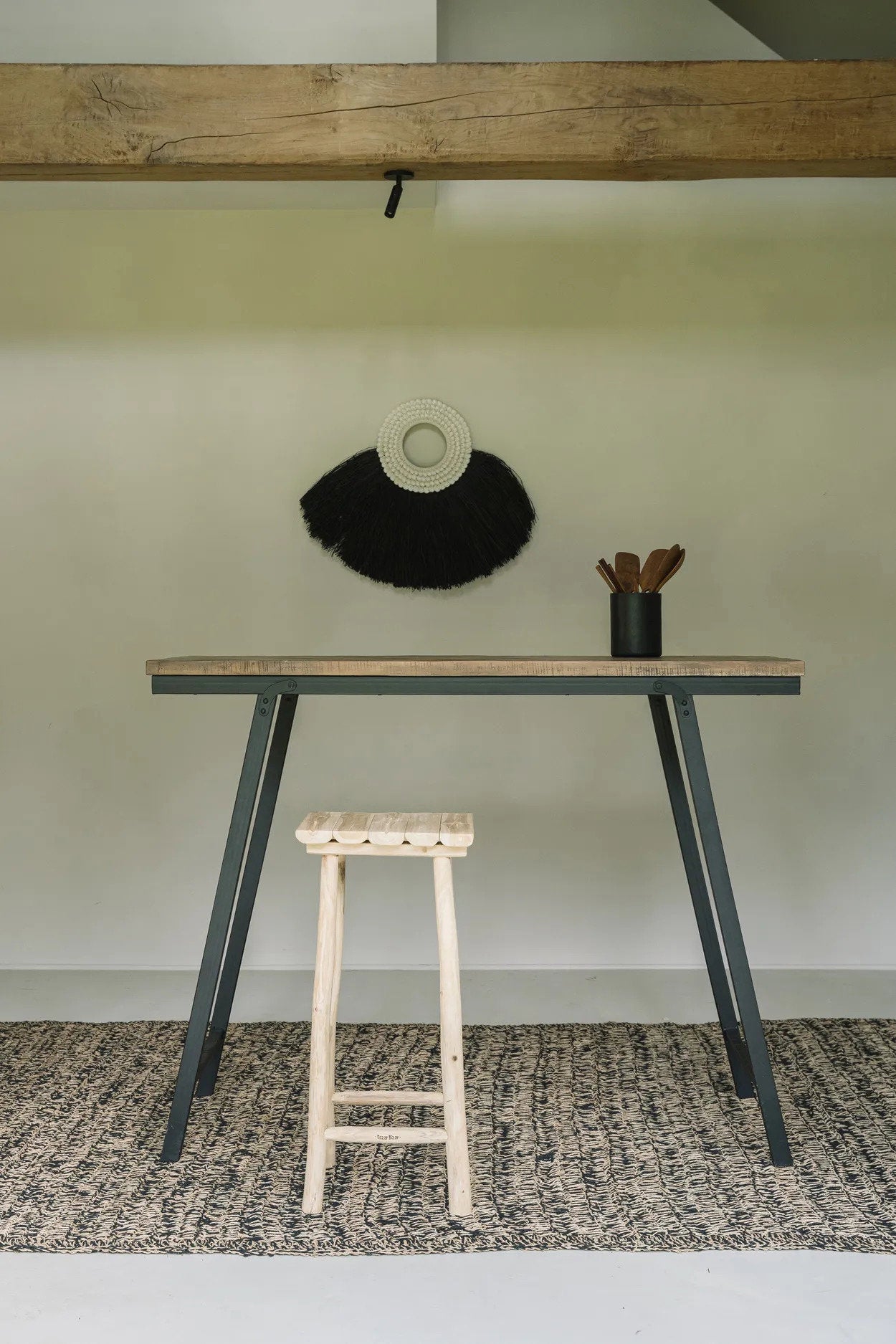 the-shell-alang-alang-black