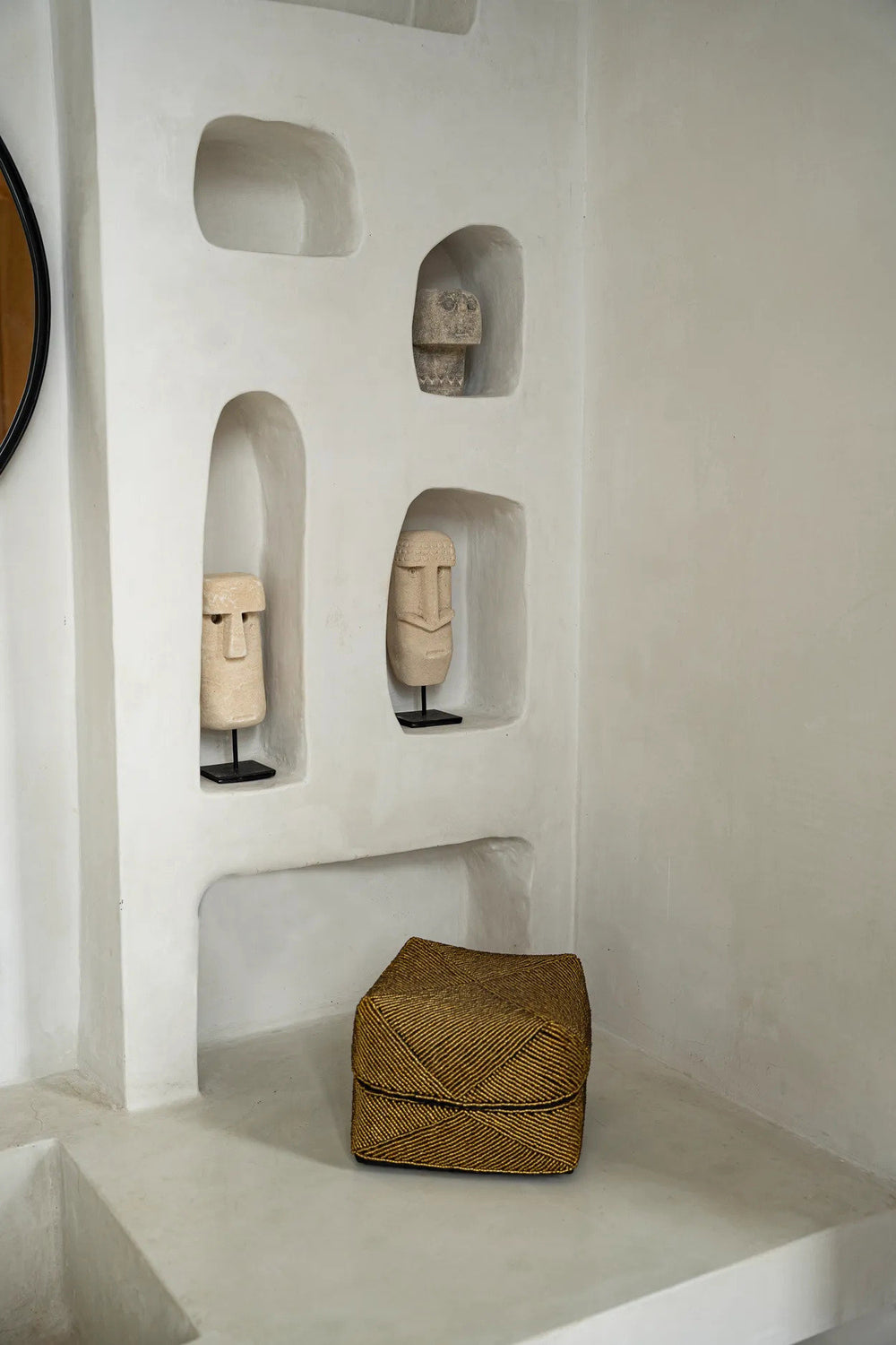the-sumba-stone-20-on-stand