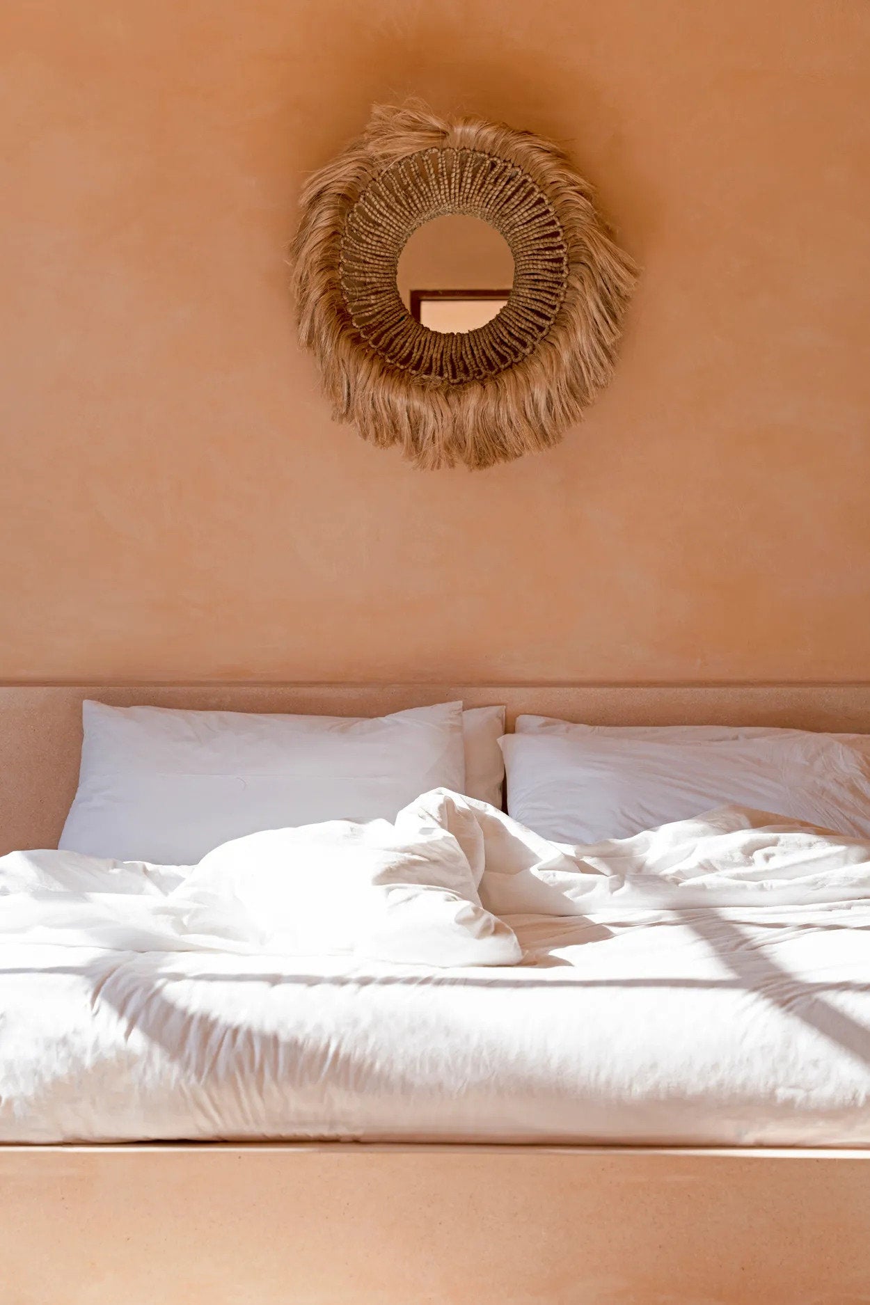 the-abaca-solomon-mirror-natural