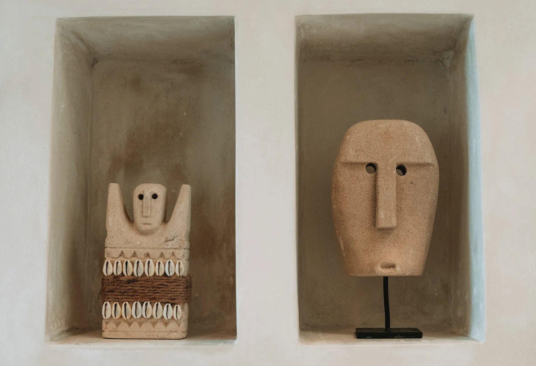 the-sumba-stone-28-l