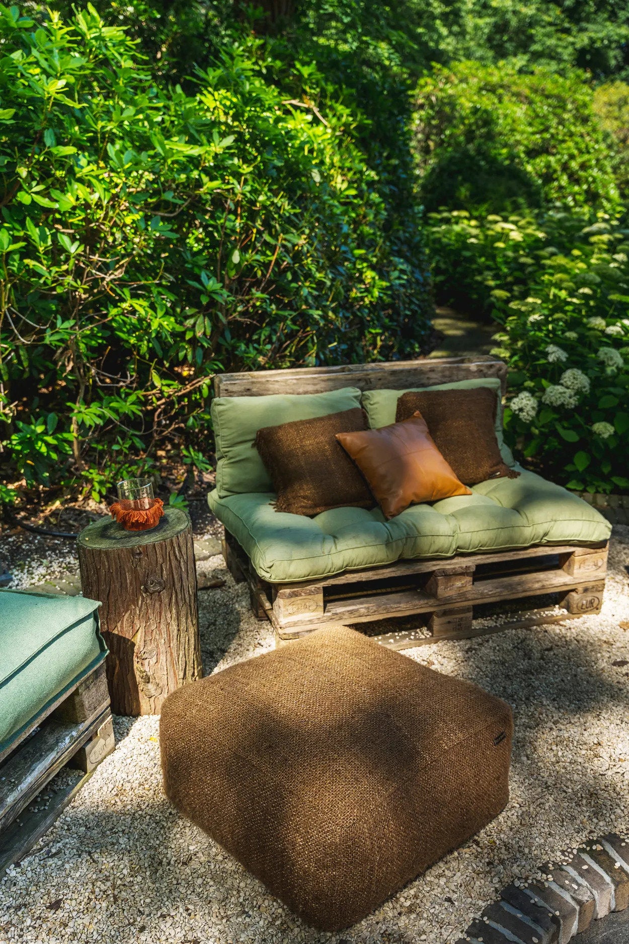 the-oh-my-gee-candle-holder-rust-velvet-l