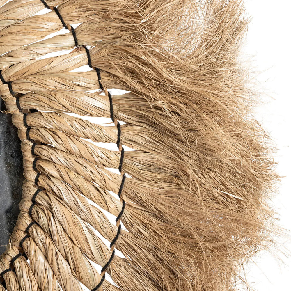 the-pretty-blonde-mirror-natural-l