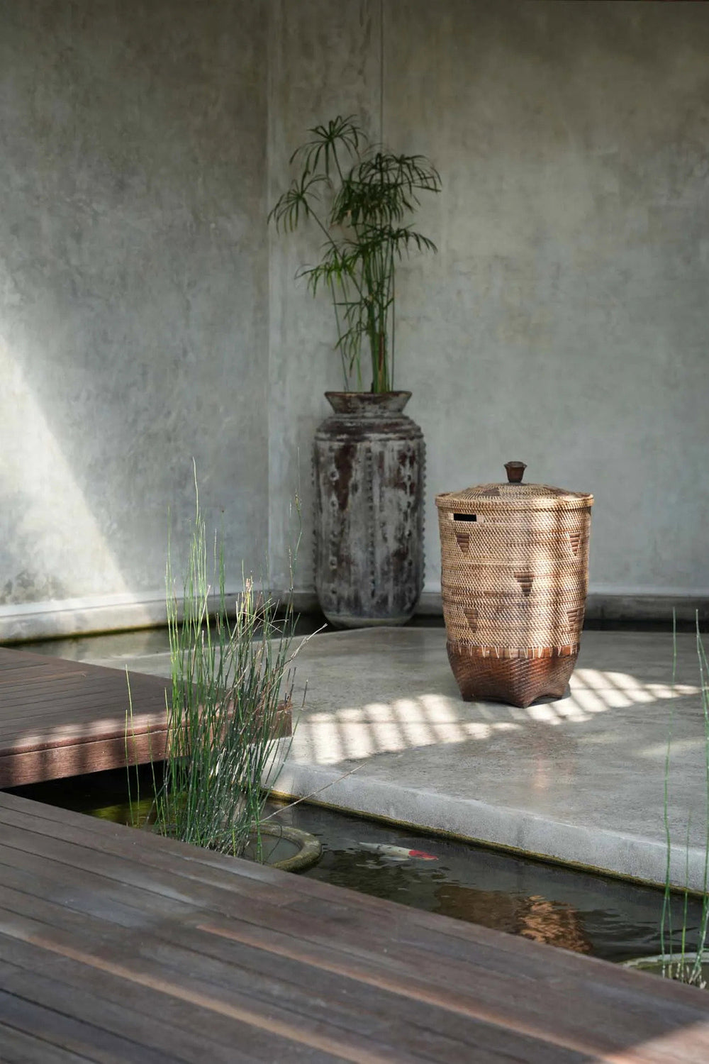 the-colonial-laundry-basket-natural-brown-xl