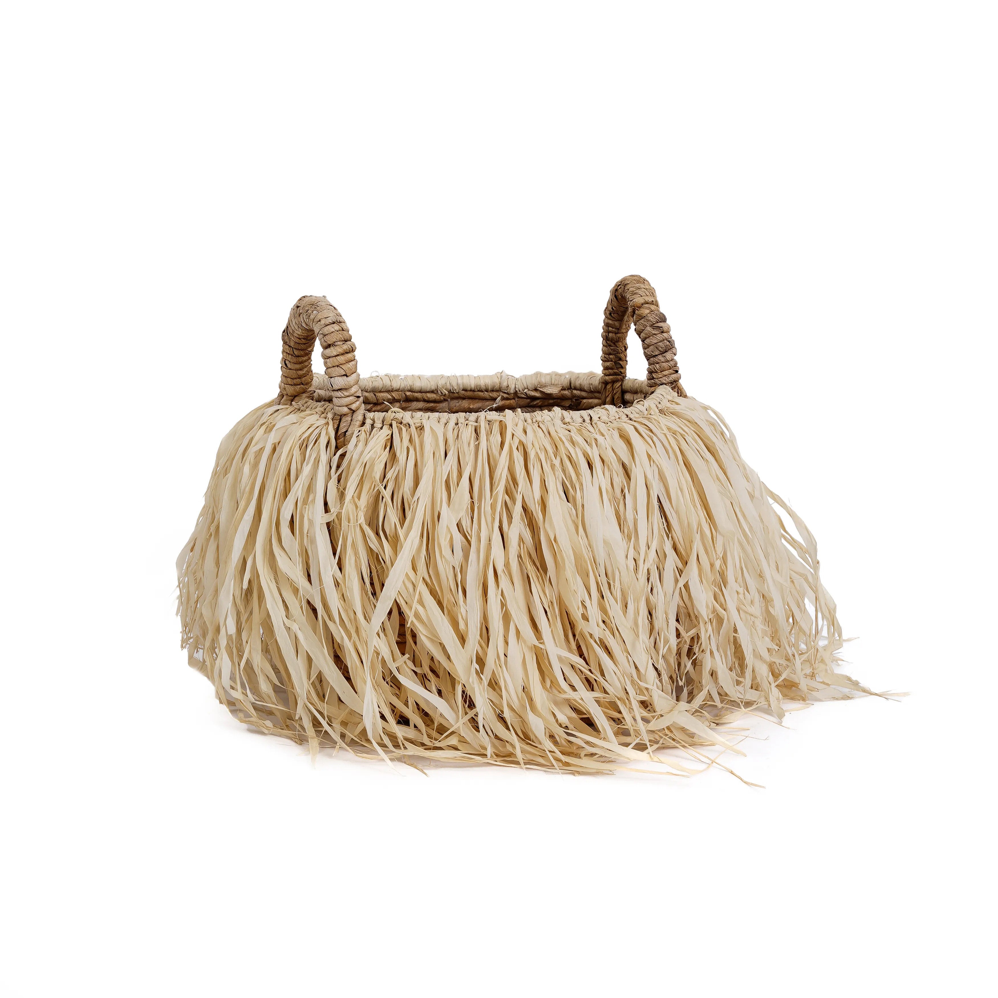 the-raffia-basket-m