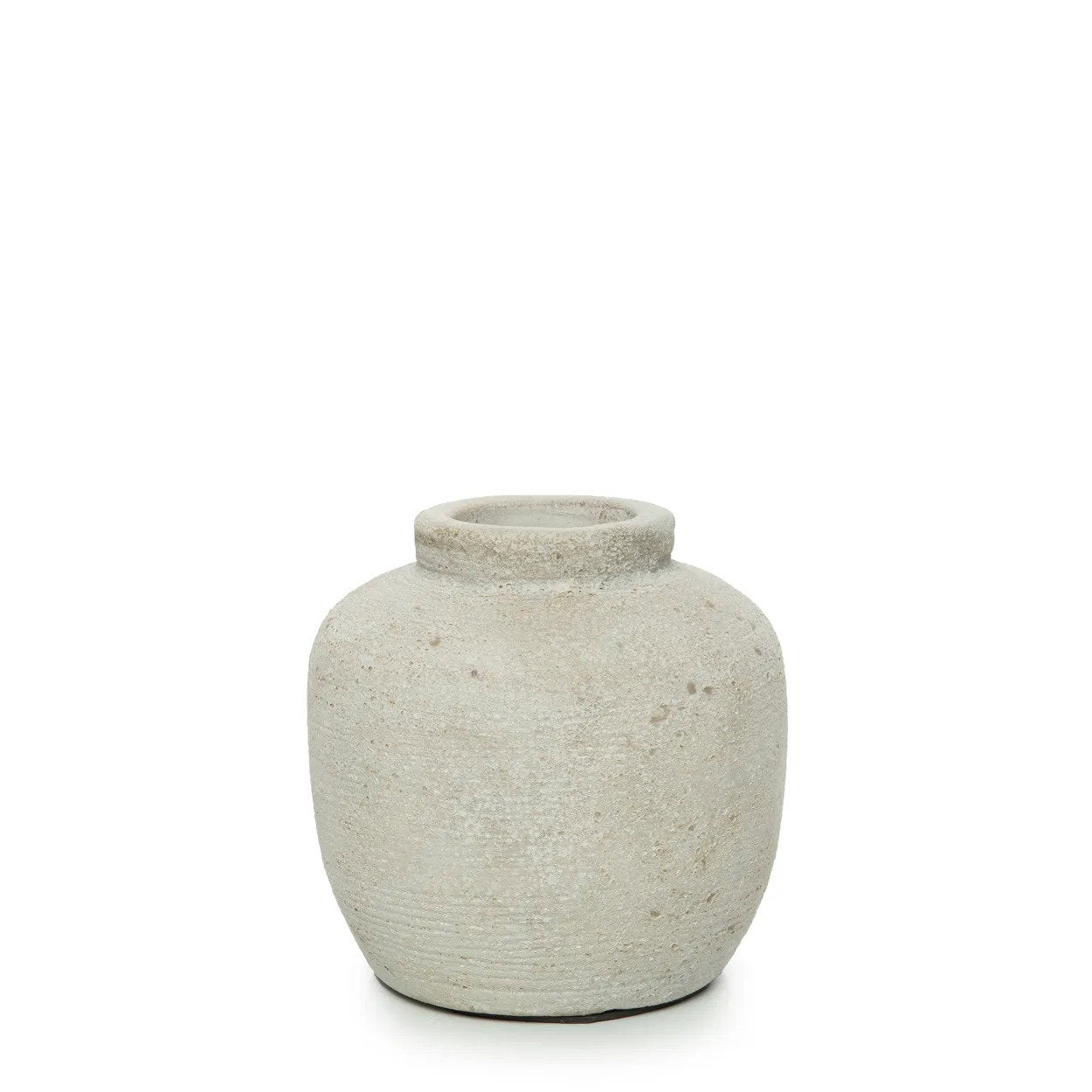 the-peaky-vase-concrete-s