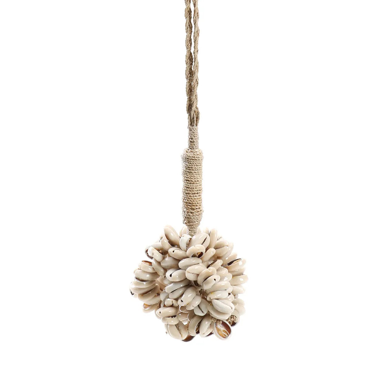 the-door-shell-cowrie-tassel-natural