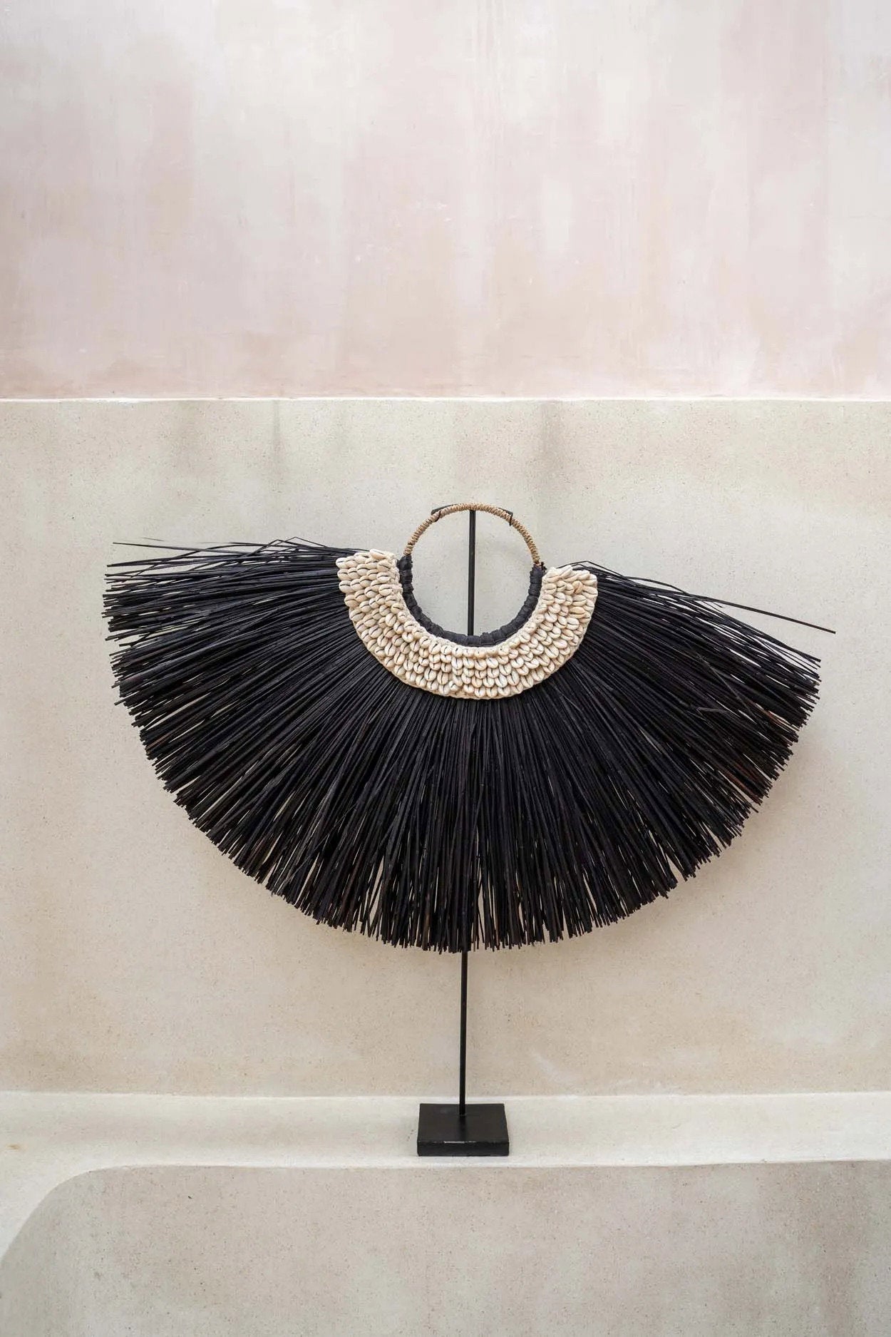 the-alang-cowrie-on-stand