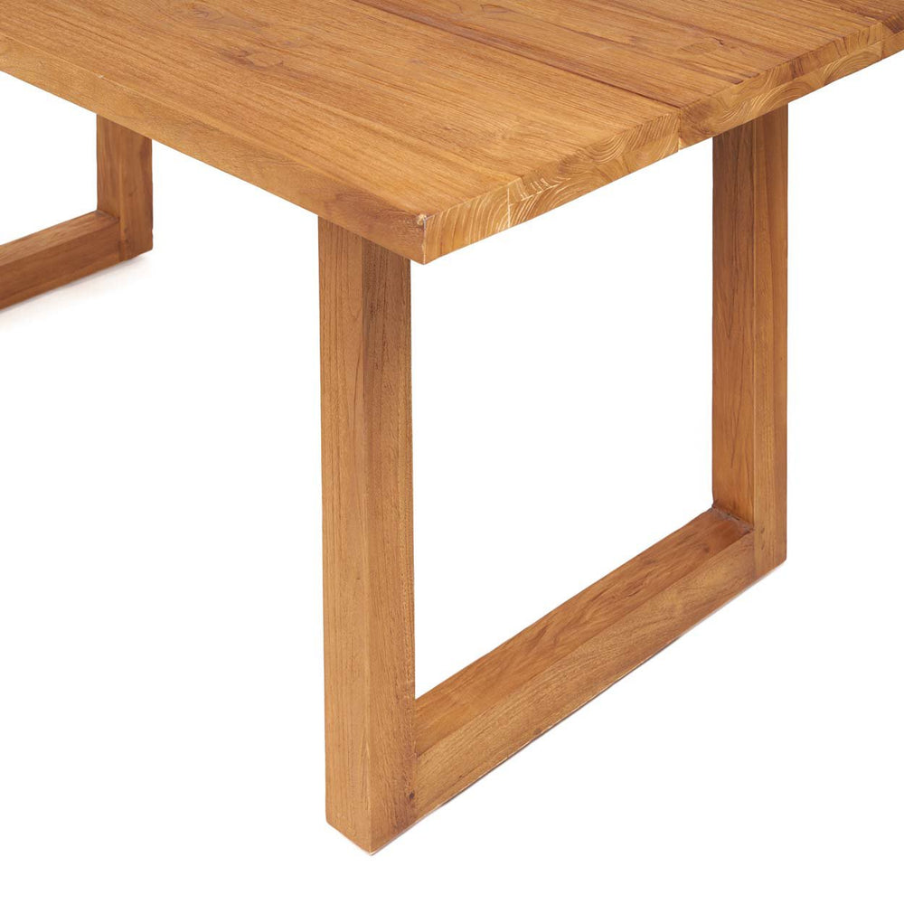 the-imola-dining-table-outdoor