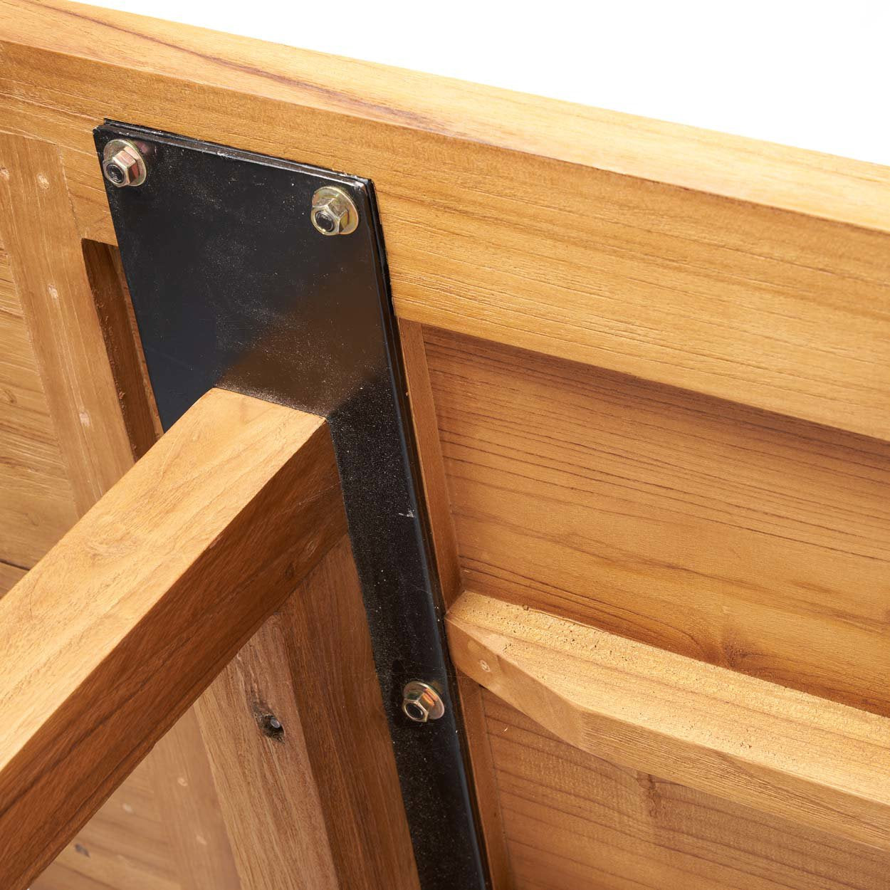 the-imola-dining-table-outdoor